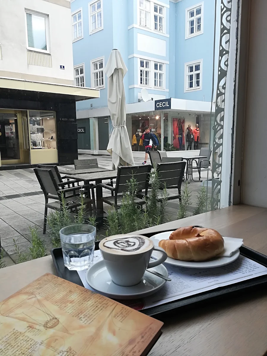 Essen und Trinken photo 1