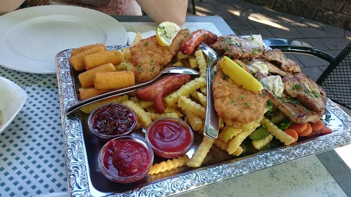 Essen und Trinken photo 2