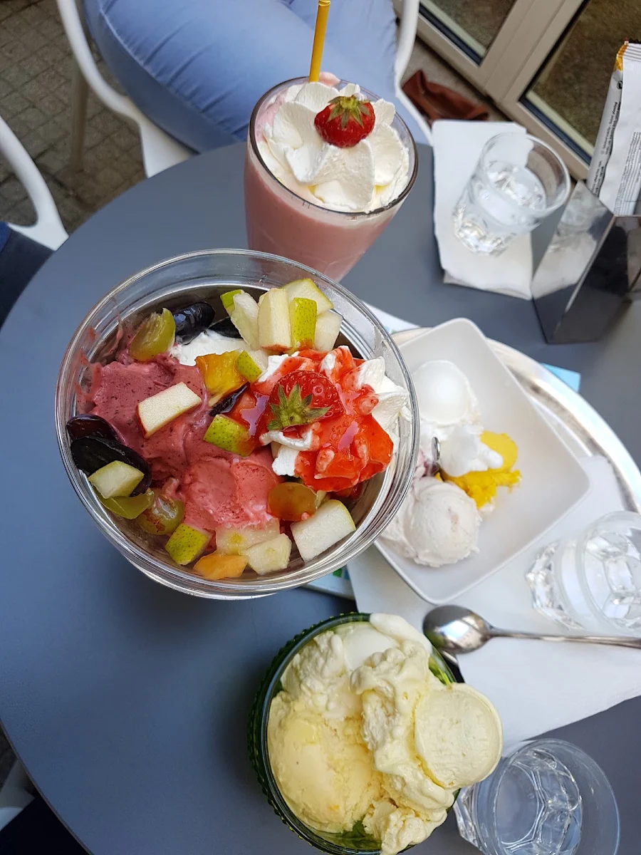 Essen und Trinken photo 9