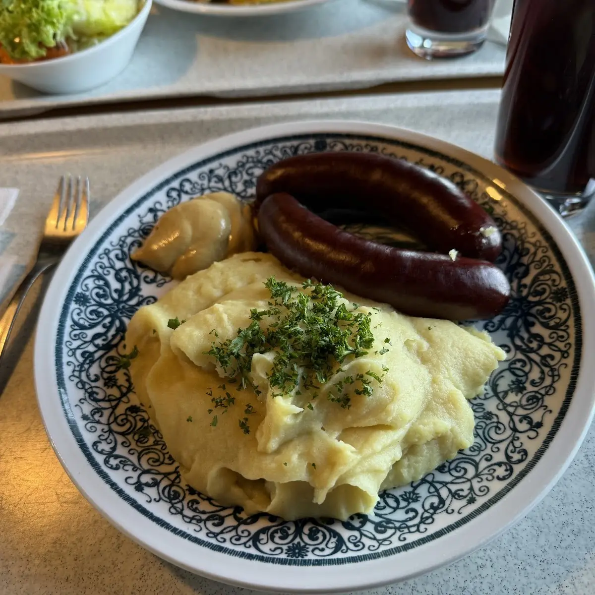 Essen und Trinken photo 2