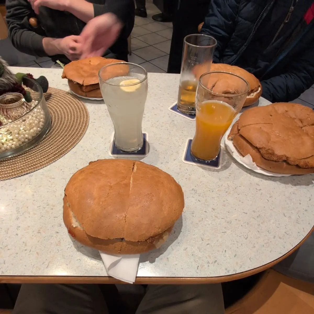 Essen und Trinken photo 2