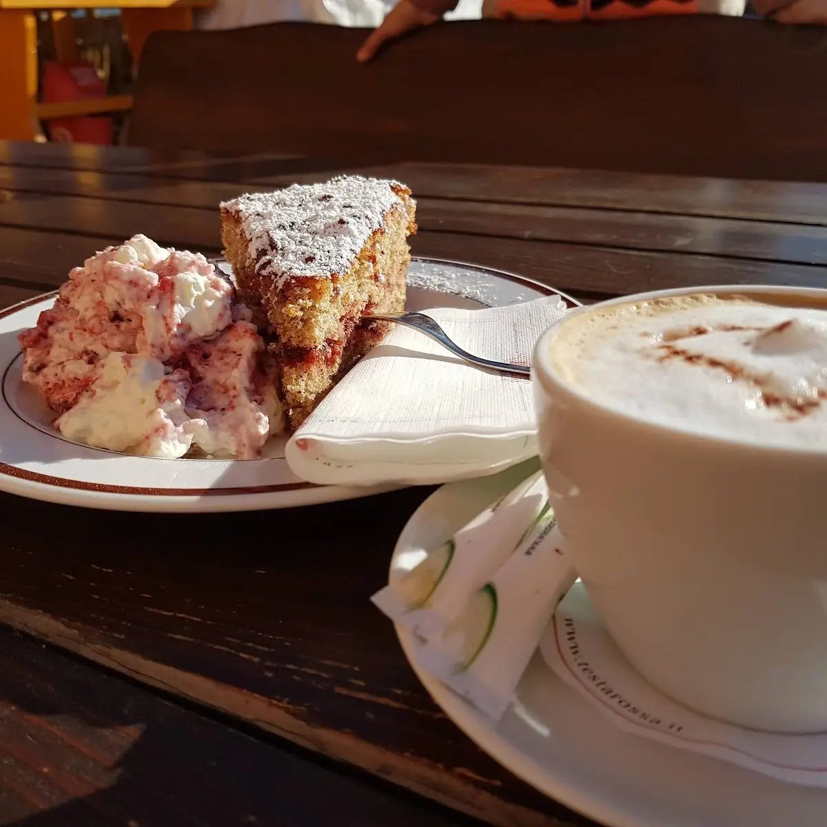 Essen und Trinken photo 7