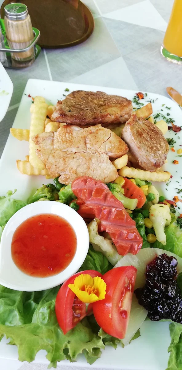 Essen und Trinken photo 2
