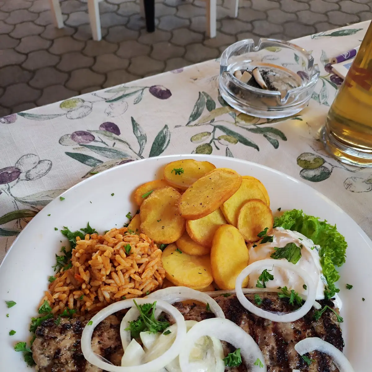 Essen und Trinken photo 2
