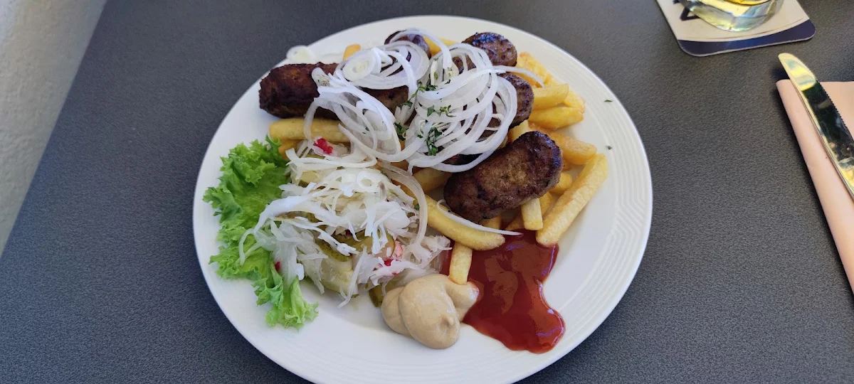 Essen und Trinken photo 2