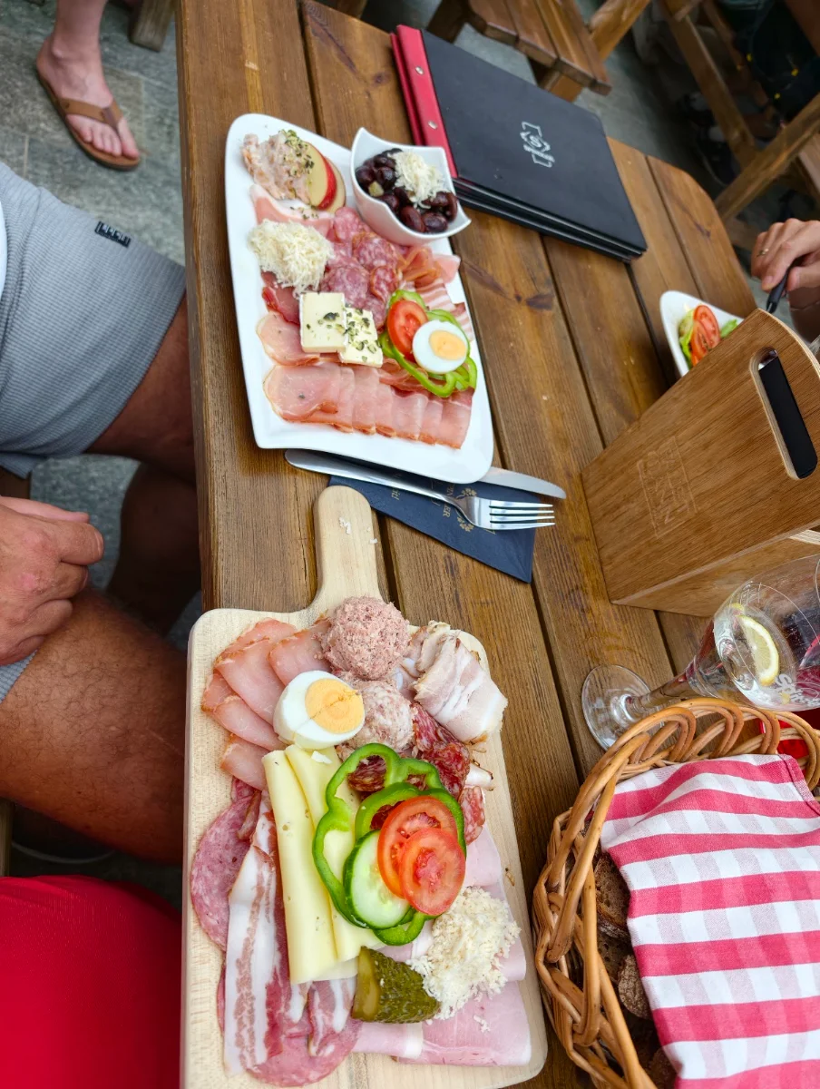 Essen und Trinken photo 2