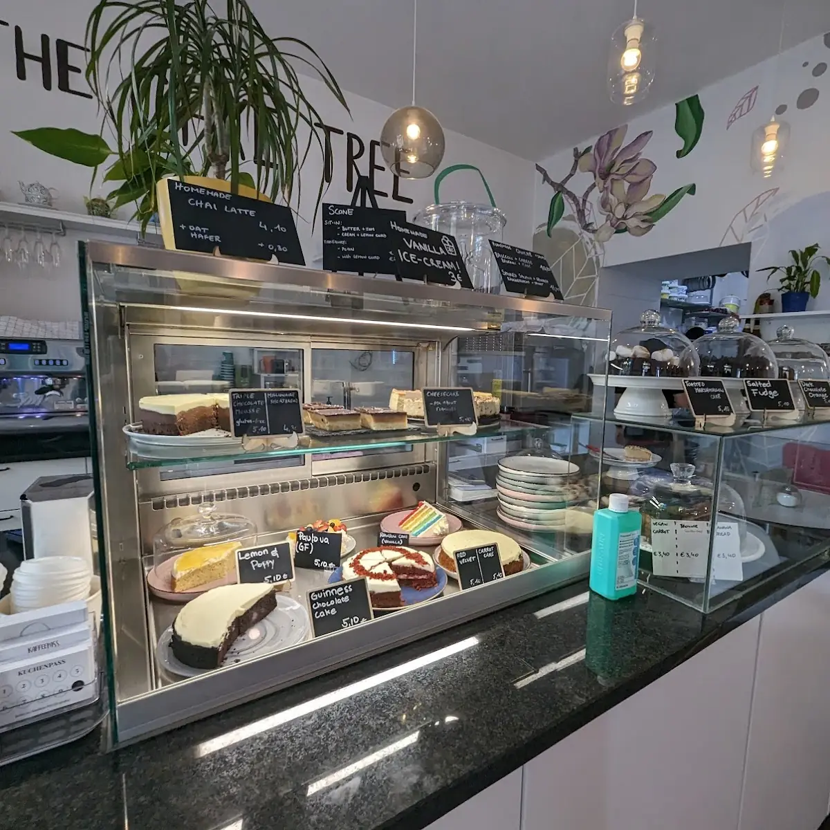 Atmosphäre, Four Beans Café 1020 - Speciality Coffee | Matcha