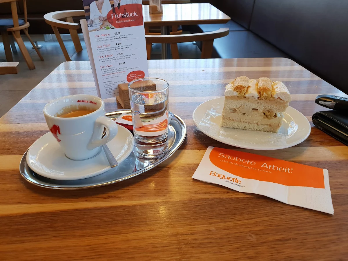 Essen und Trinken photo 3