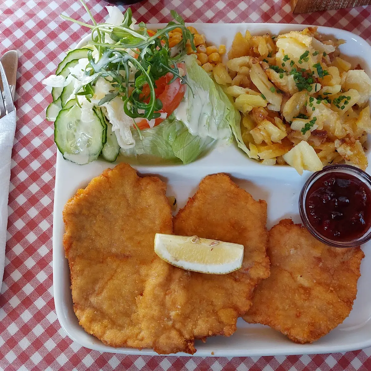 Essen und Trinken photo 3