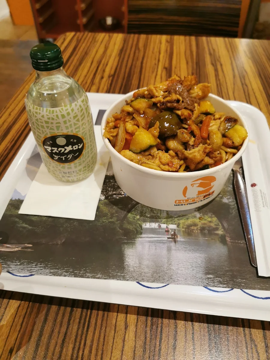 Essen und Trinken, KungFu - Wok | Reis | Nudeln