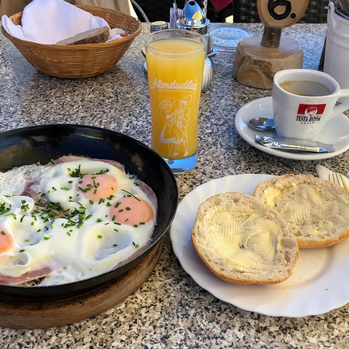 Essen und Trinken photo 9