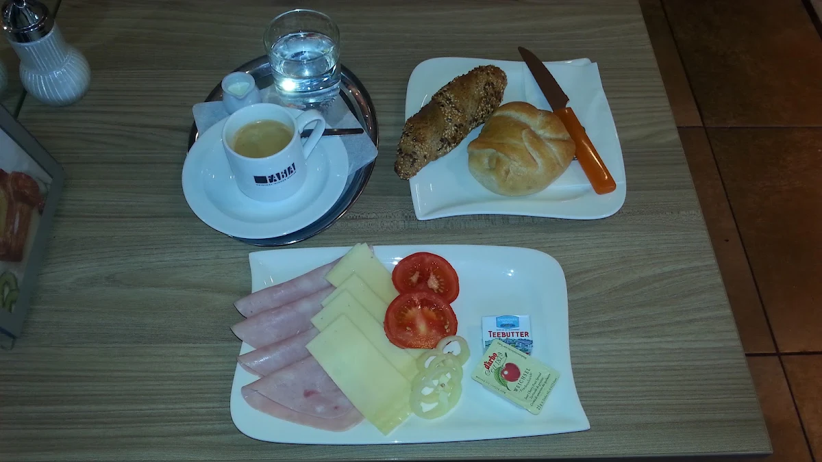 Essen und Trinken photo 3