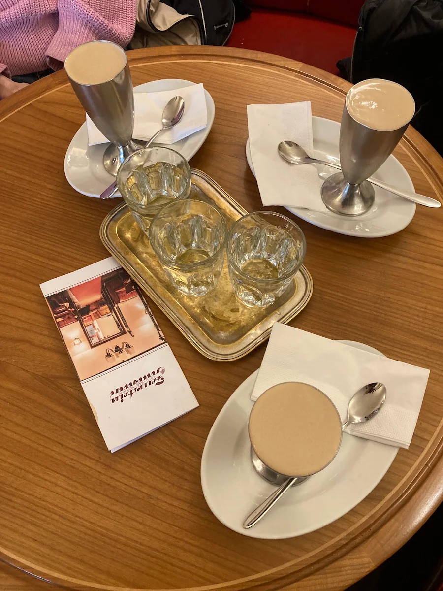 Essen und Trinken photo 5