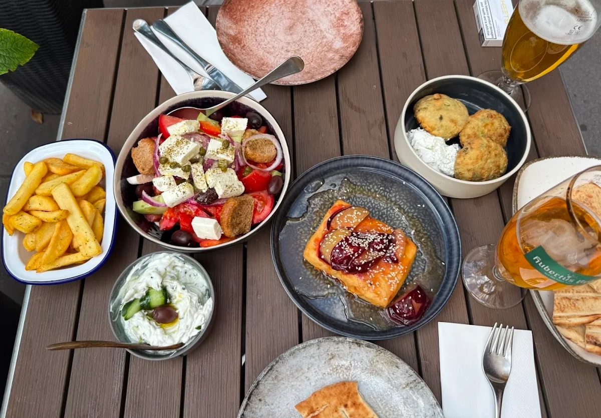 Essen und Trinken photo 2