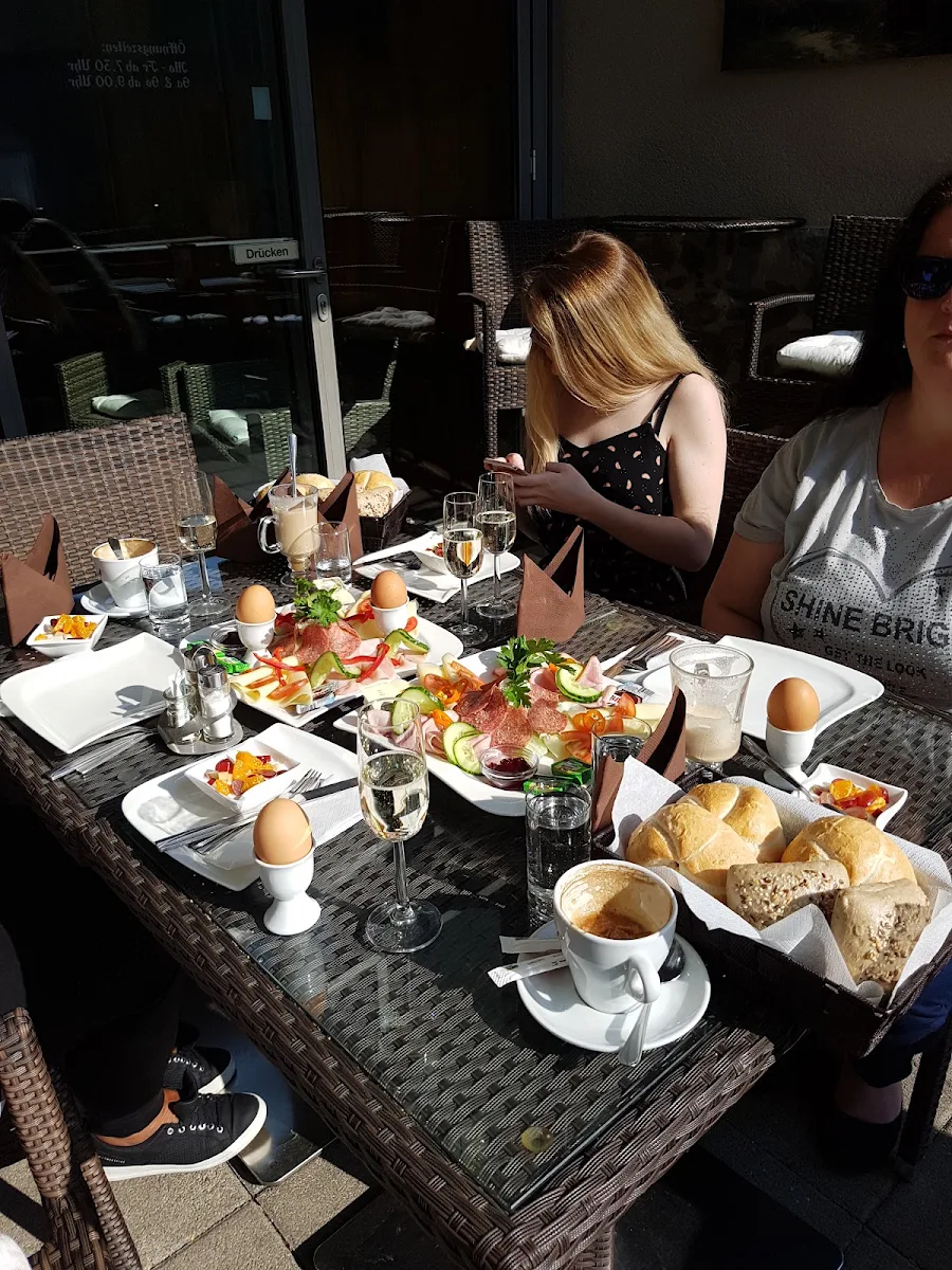 Essen und Trinken photo 9