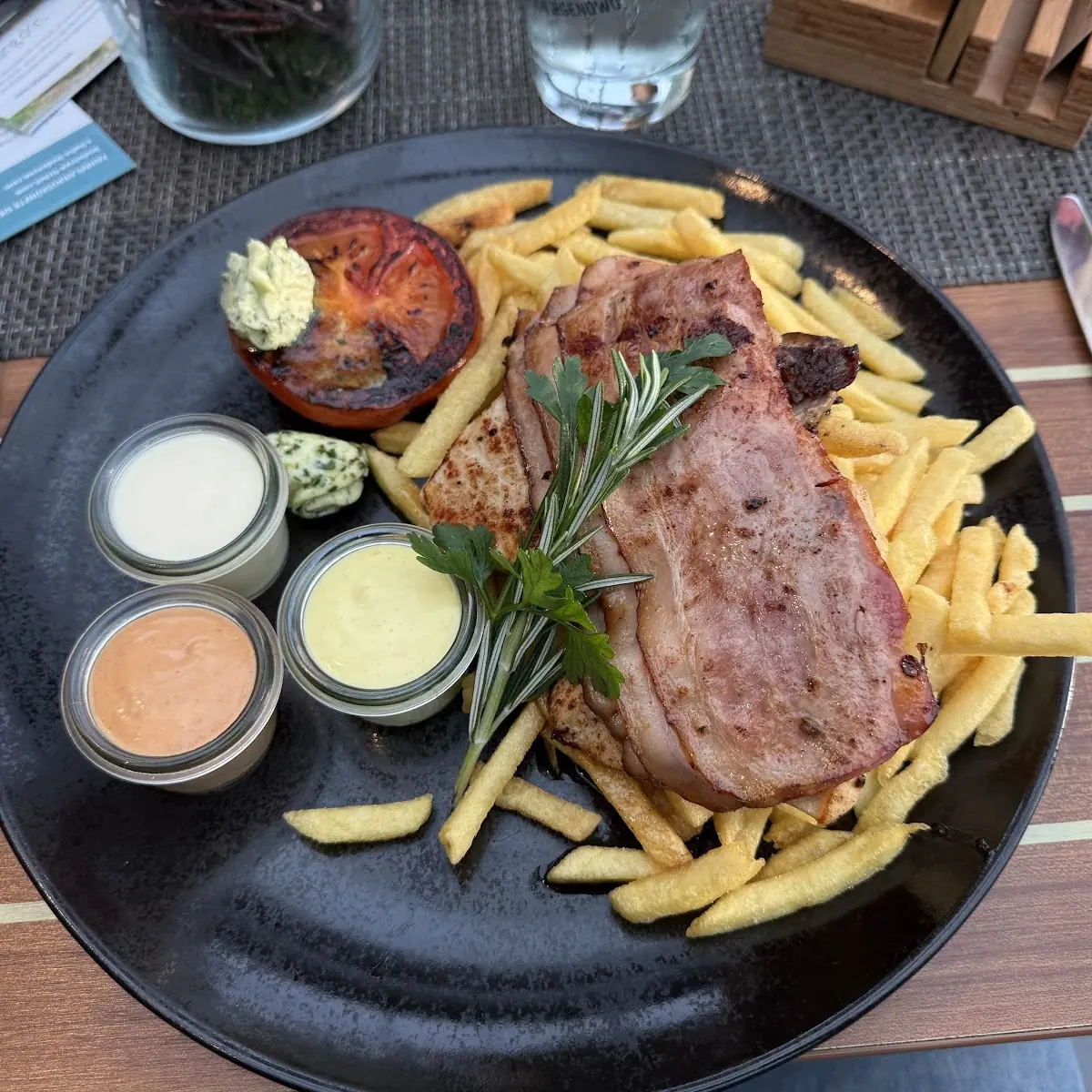 Essen und Trinken photo 4