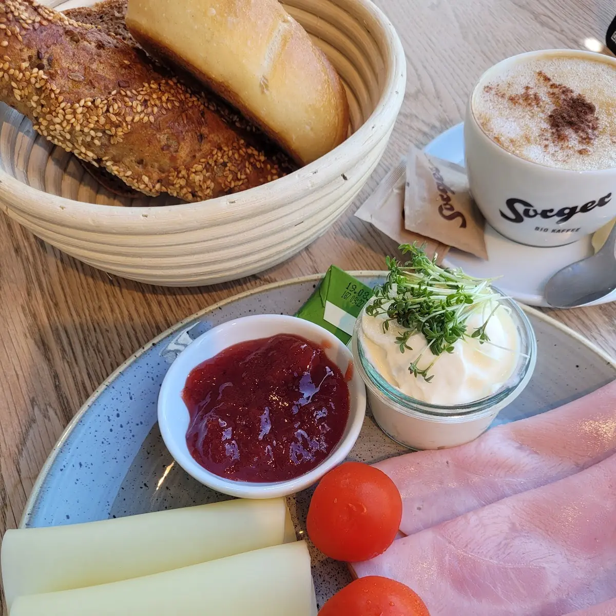 Essen und Trinken photo 4