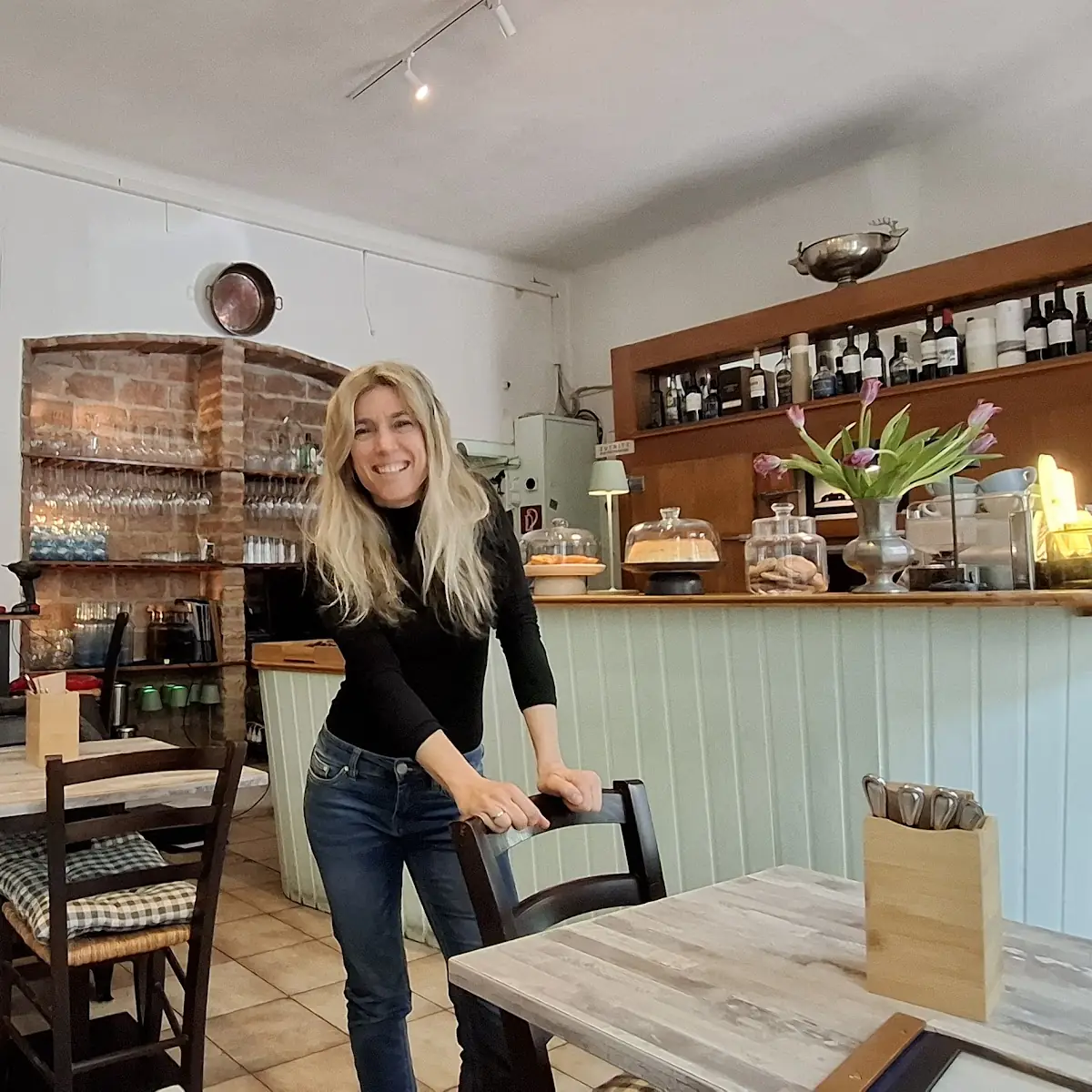 Contigo - Die portugiesische Tagesbar in Margareten. Titelbild