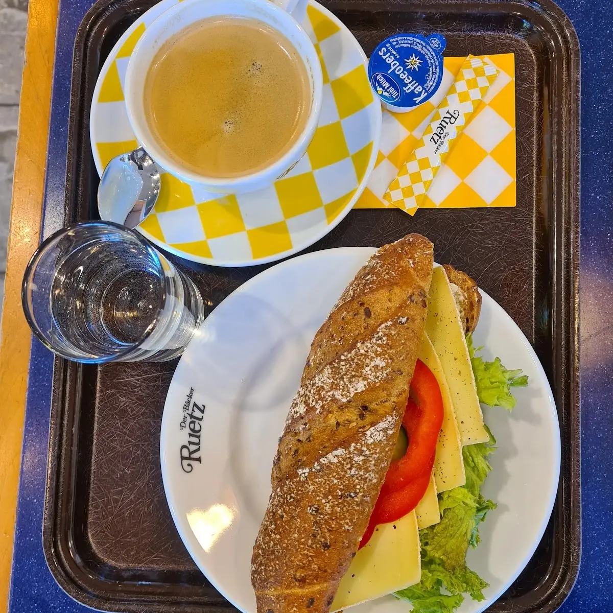 Essen und Trinken photo 4