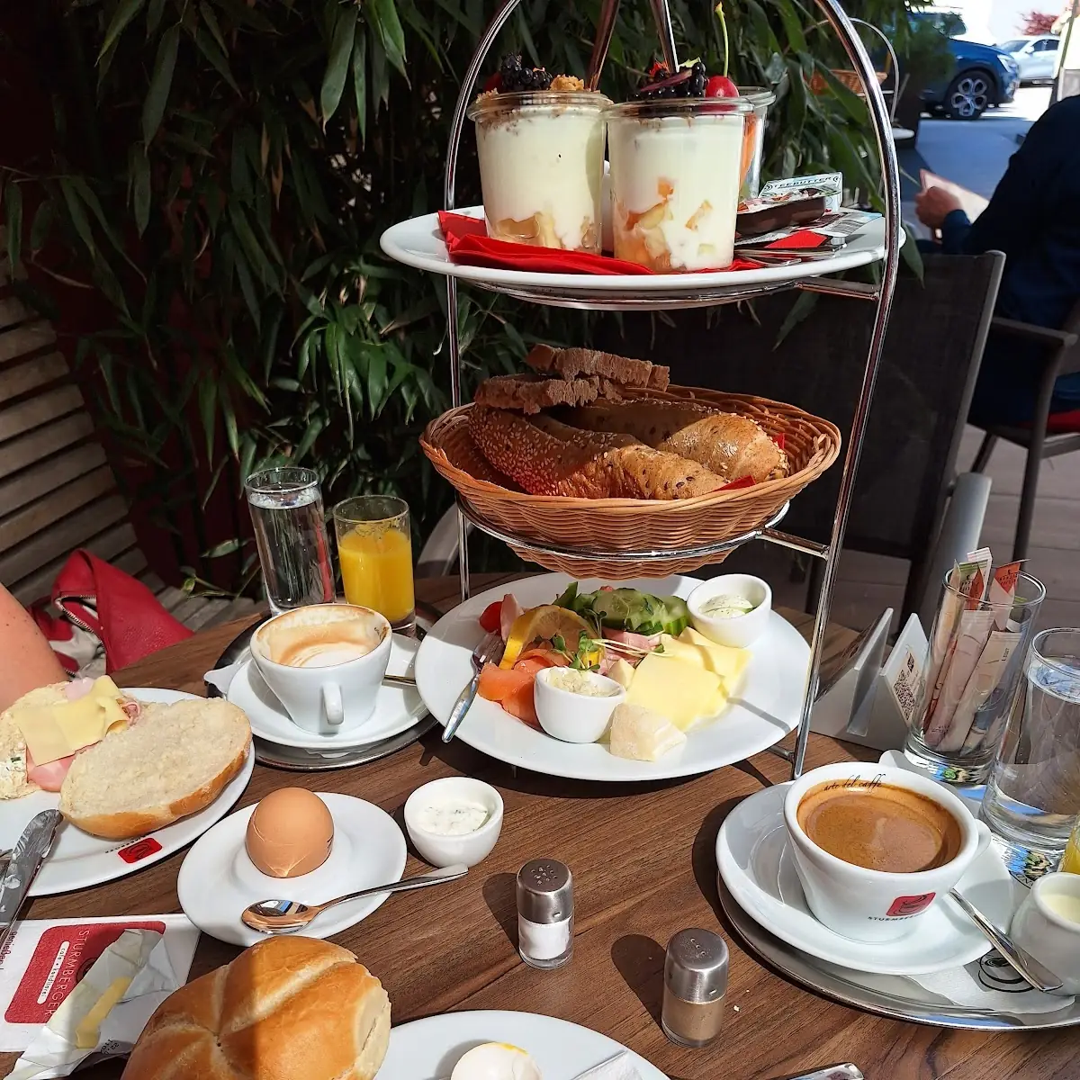 Essen und Trinken photo 3