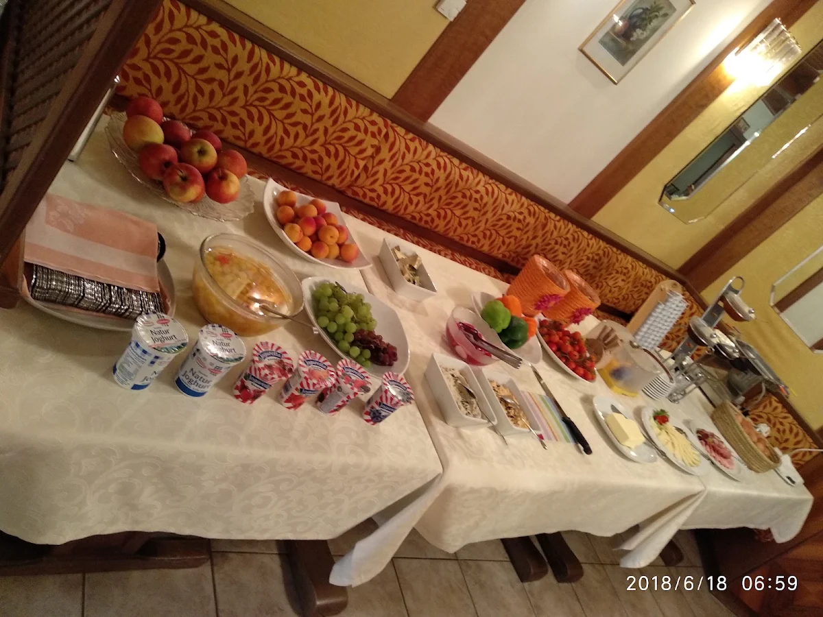 Essen und Trinken photo 1