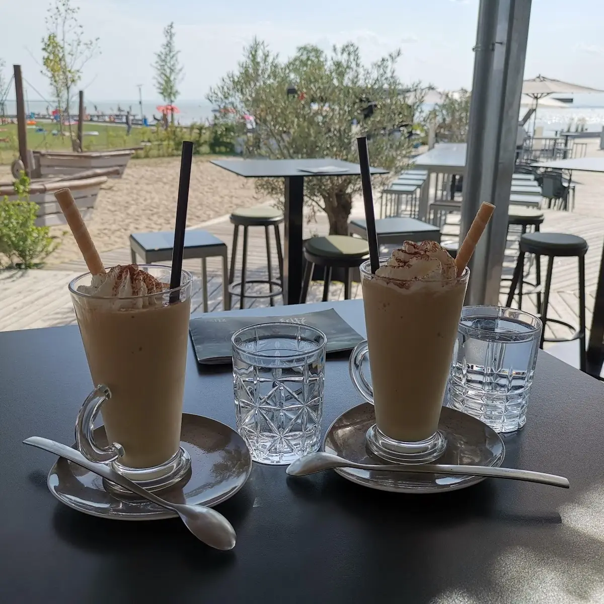 Essen und Trinken photo 2