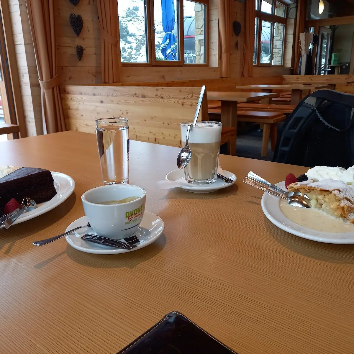 Essen und Trinken photo 1