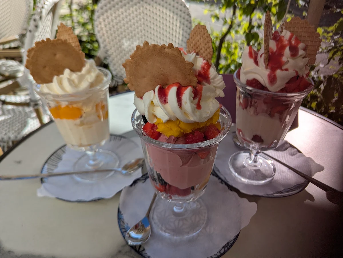 Essen und Trinken photo 2