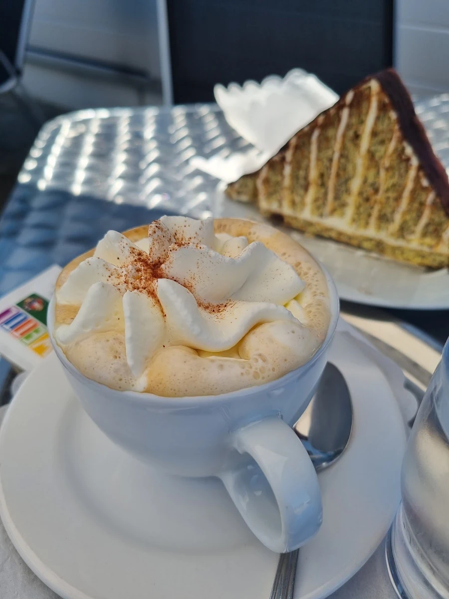 Essen und Trinken photo 1