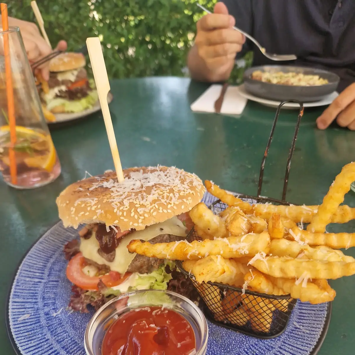 Essen und Trinken photo 2