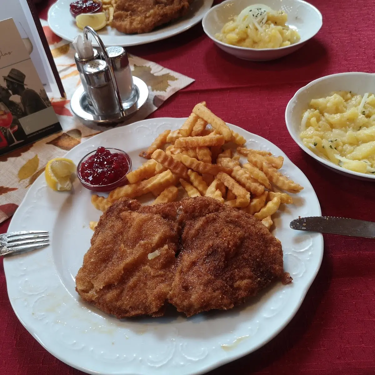 Essen und Trinken photo 2