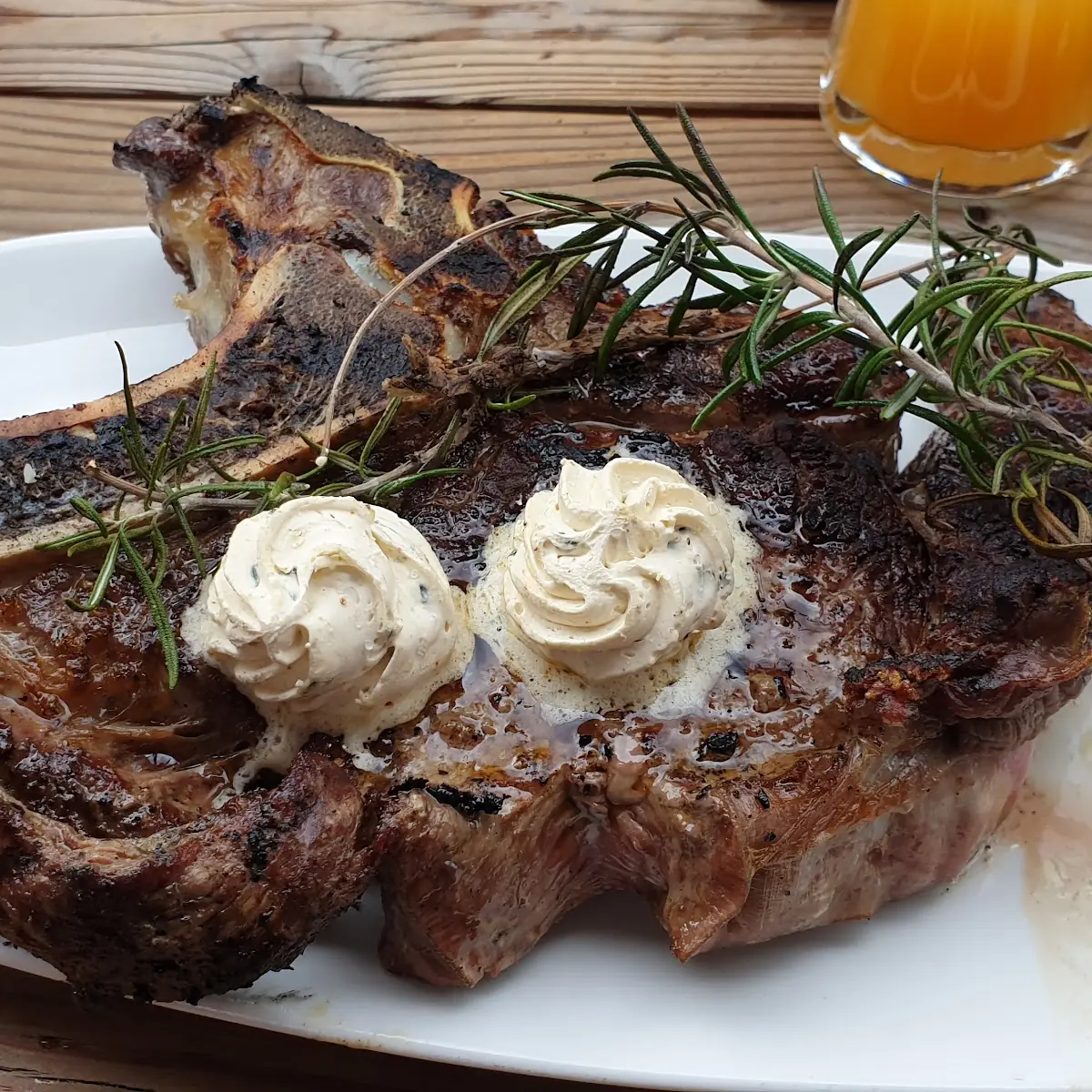 Essen und Trinken photo 1