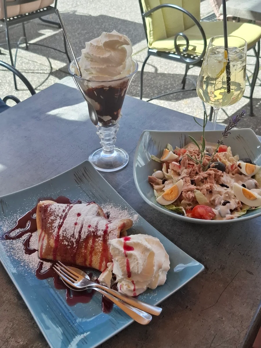 Essen und Trinken photo 1
