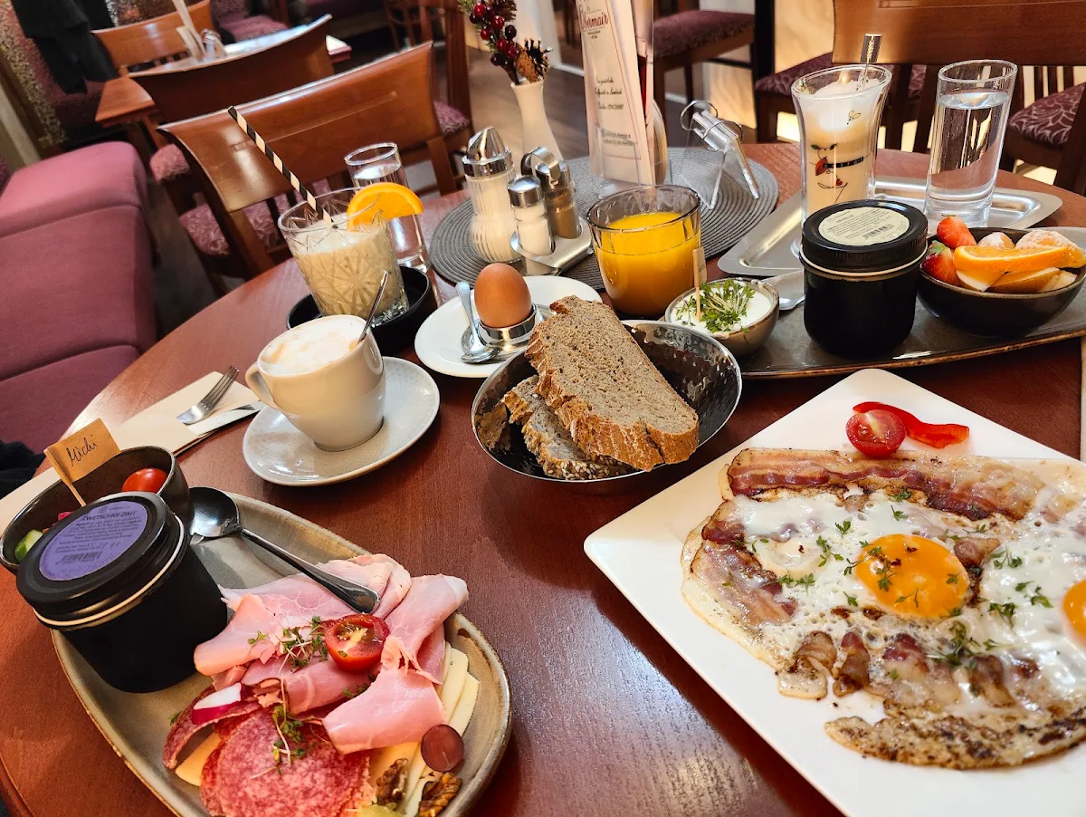Essen und Trinken photo 5