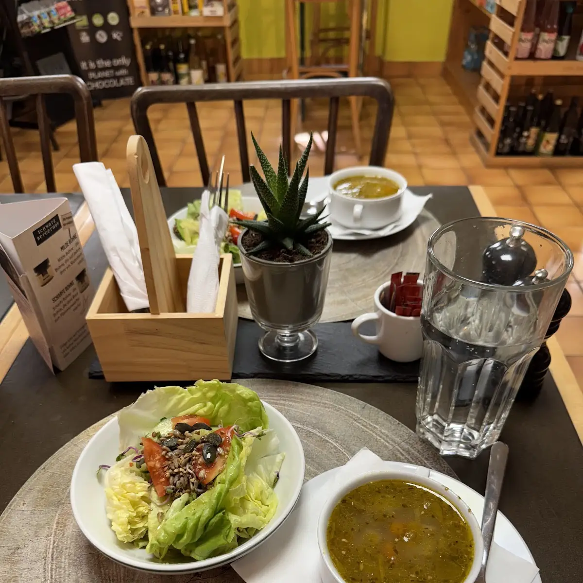Essen und Trinken photo 1