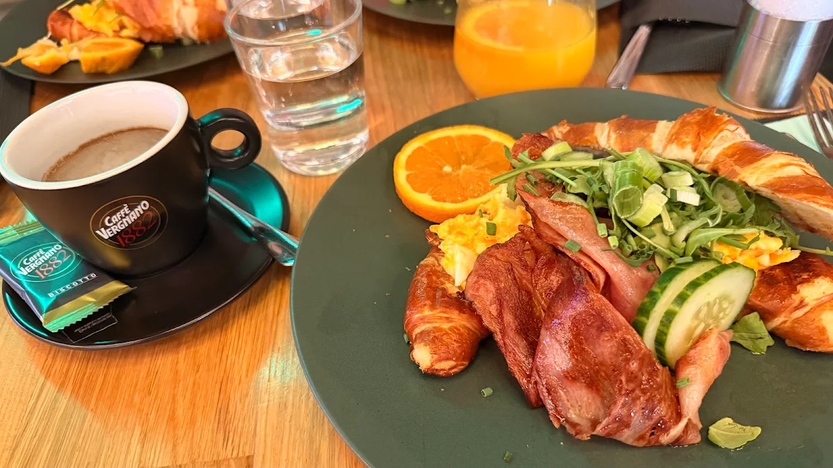 Essen und Trinken photo 2