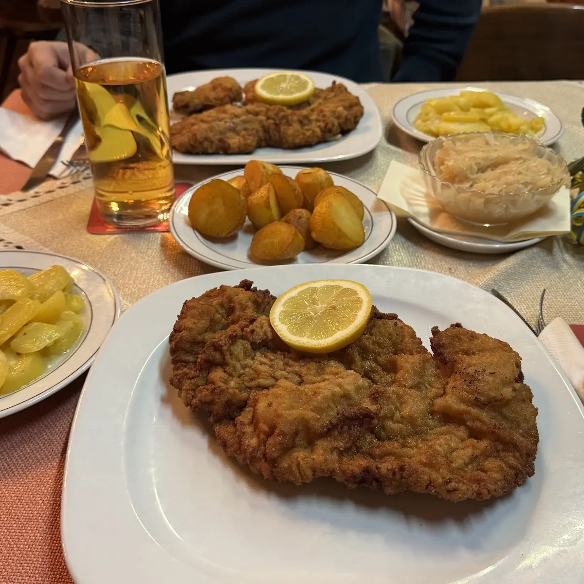 Essen und Trinken photo 3