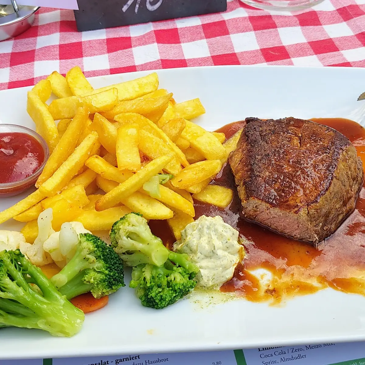 Essen und Trinken photo 2