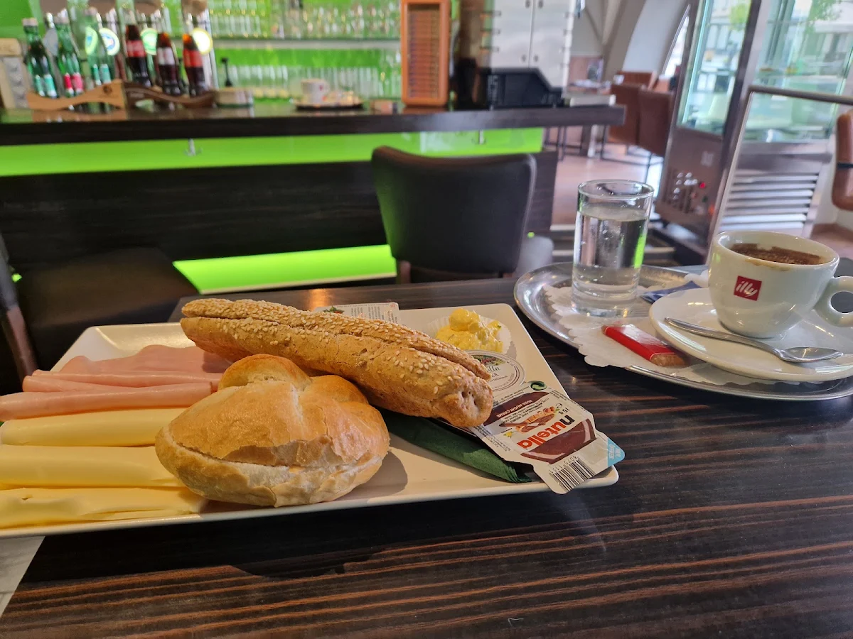 Essen und Trinken photo 4