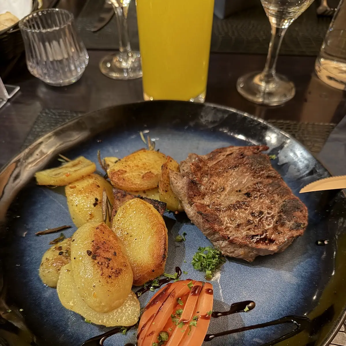 Essen und Trinken photo 3