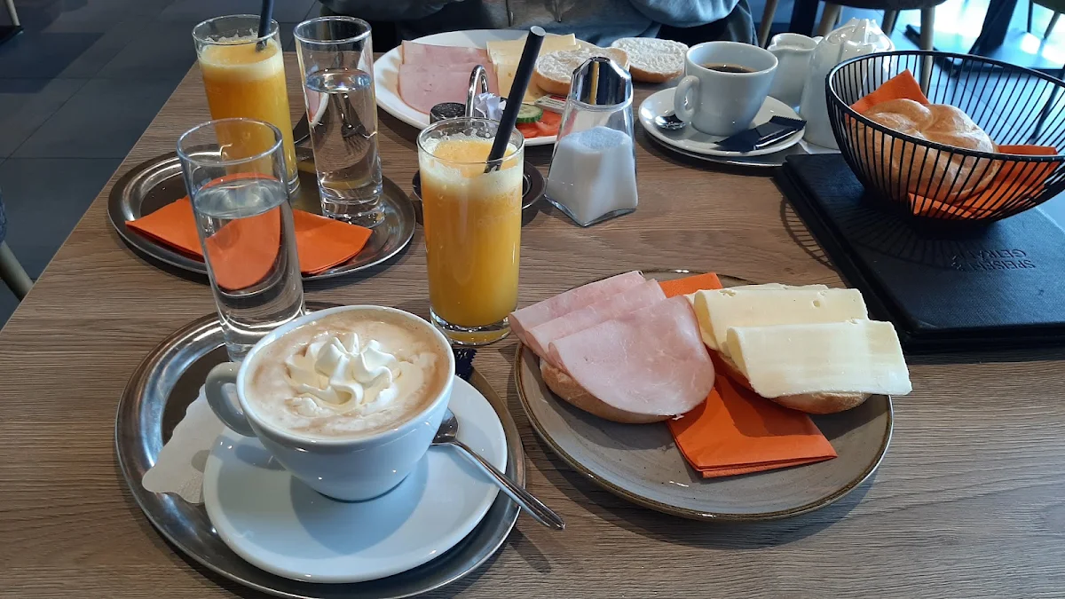 Essen und Trinken photo 1