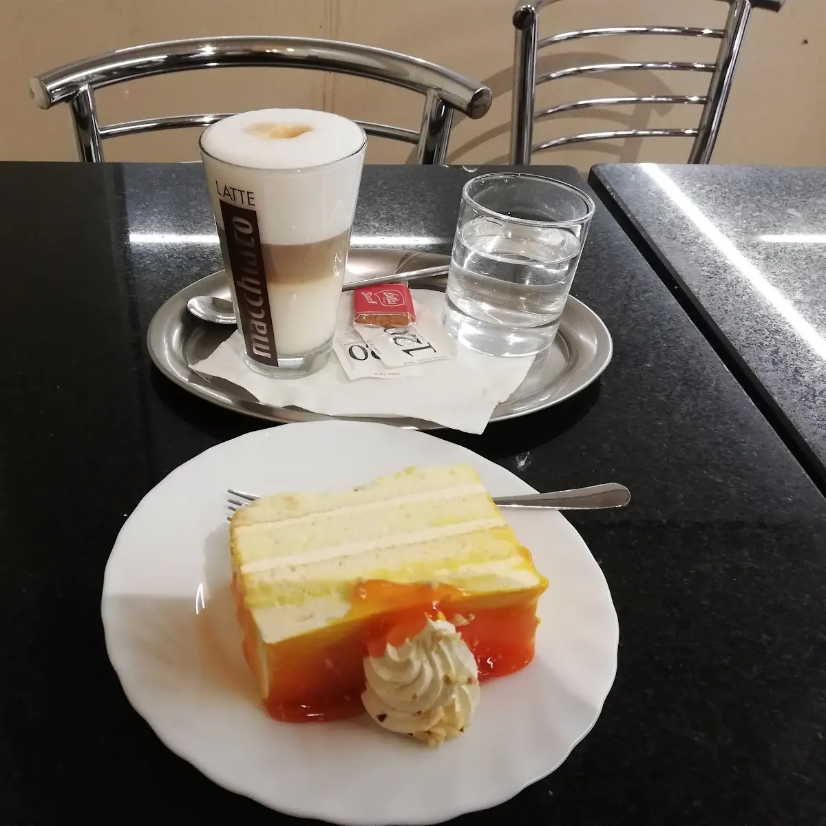 Essen und Trinken photo 1