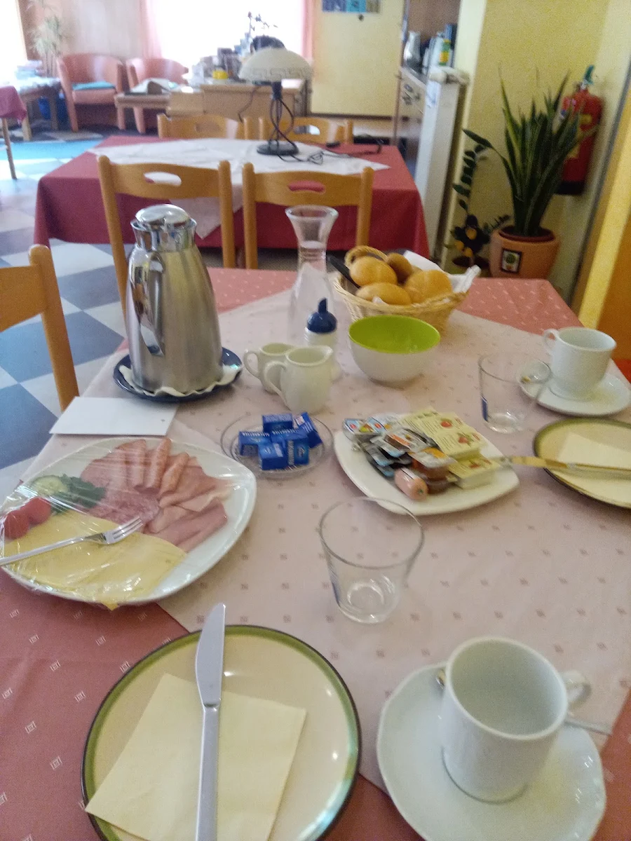 Essen und Trinken photo 3