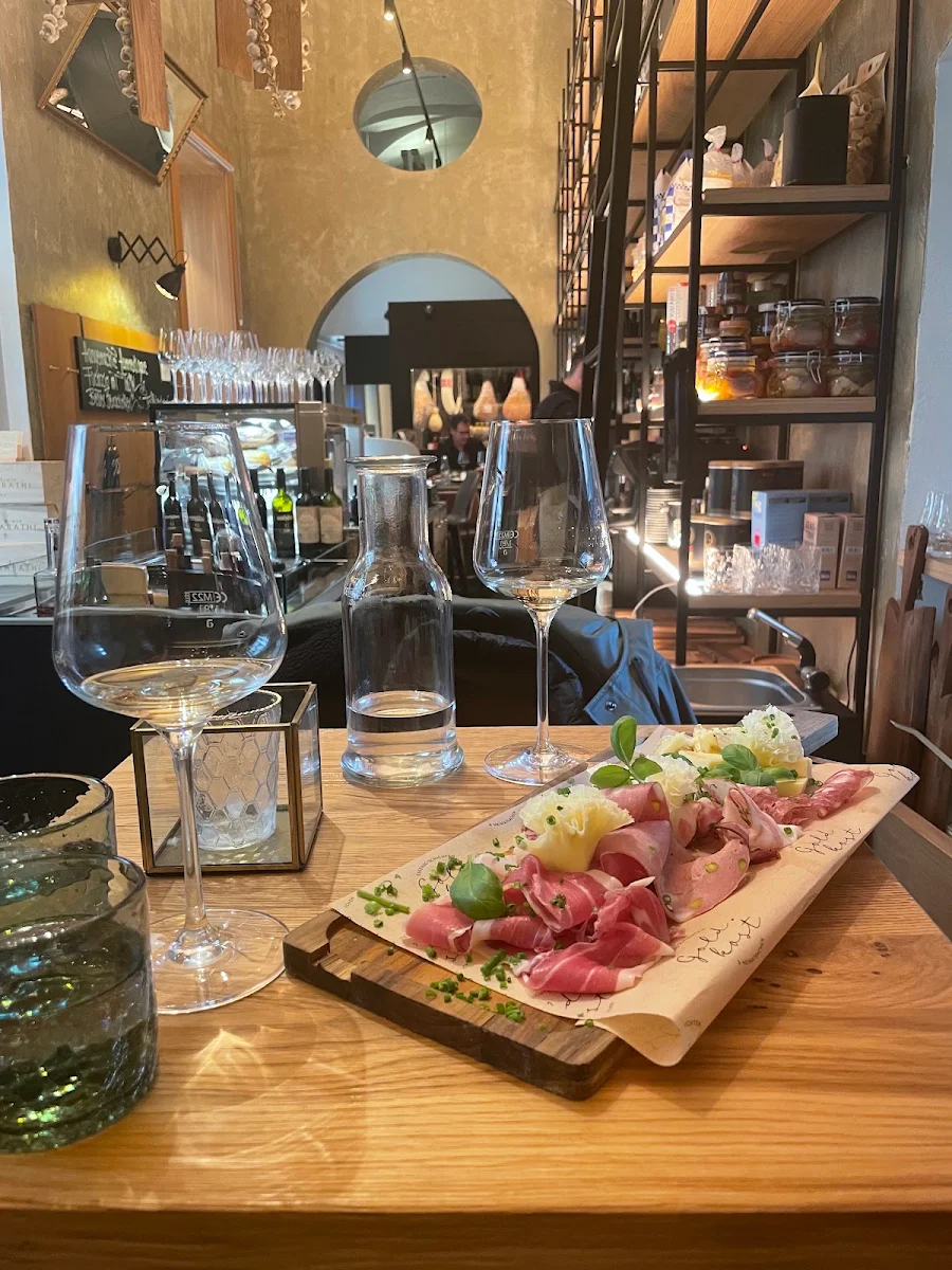 Essen und Trinken photo 3