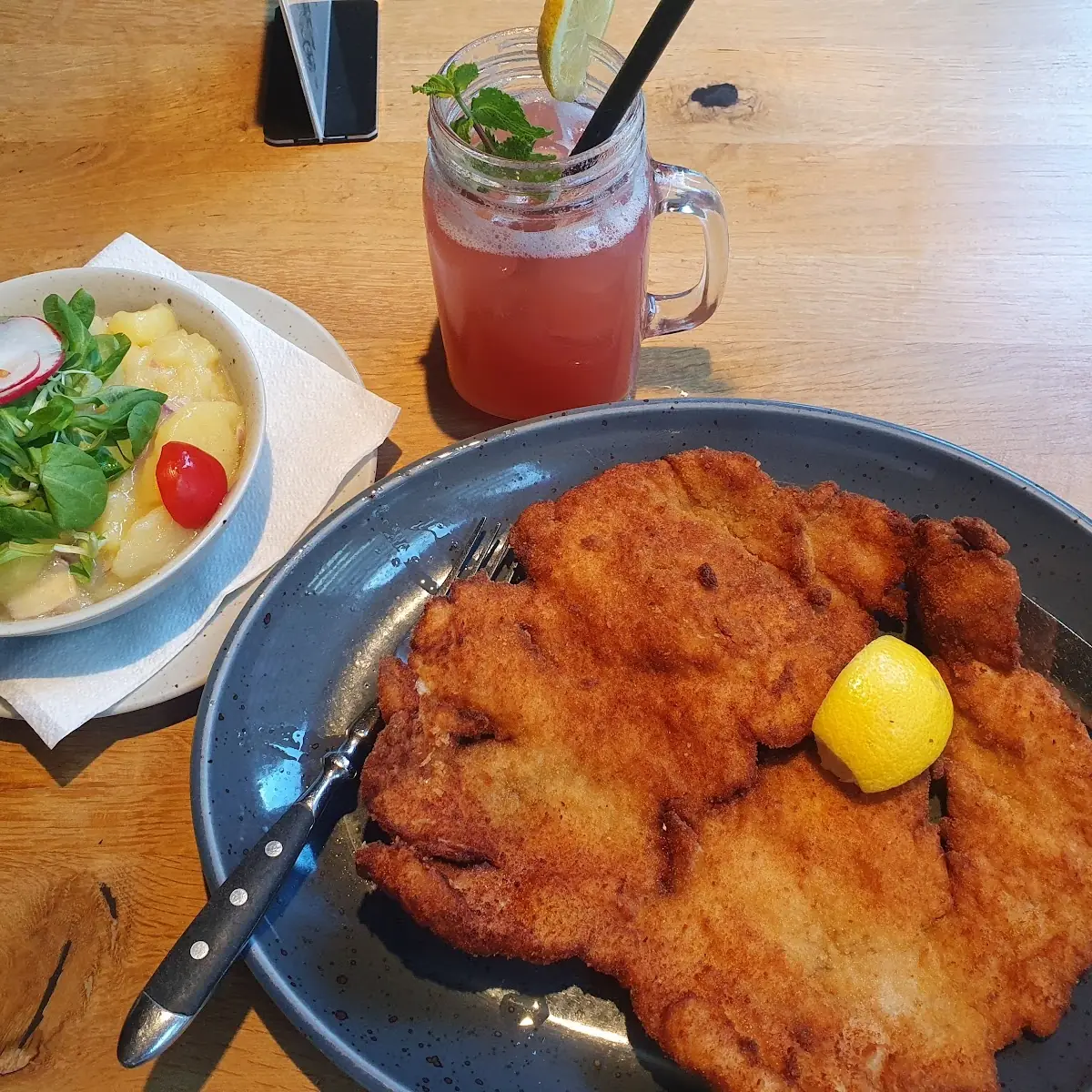 Essen und Trinken photo 4