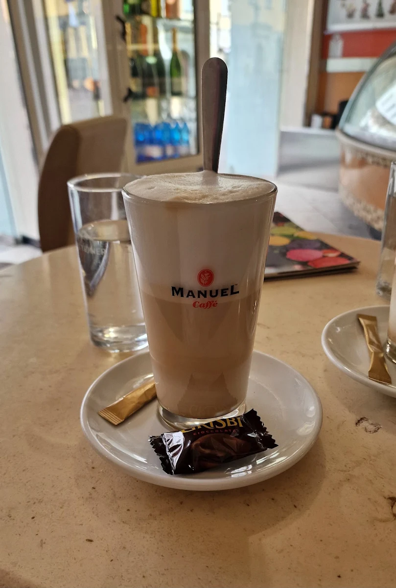 Essen und Trinken photo 2