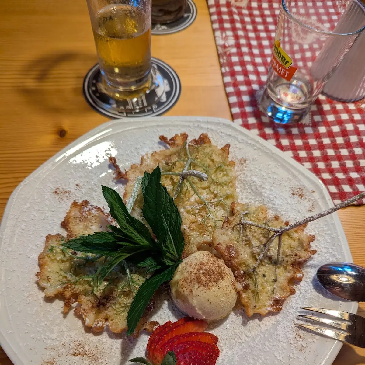 Essen und Trinken photo 3