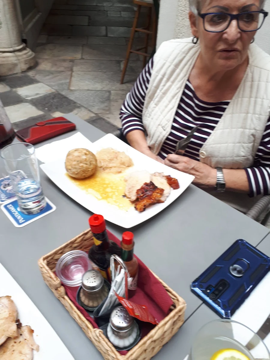 Essen und Trinken photo 3
