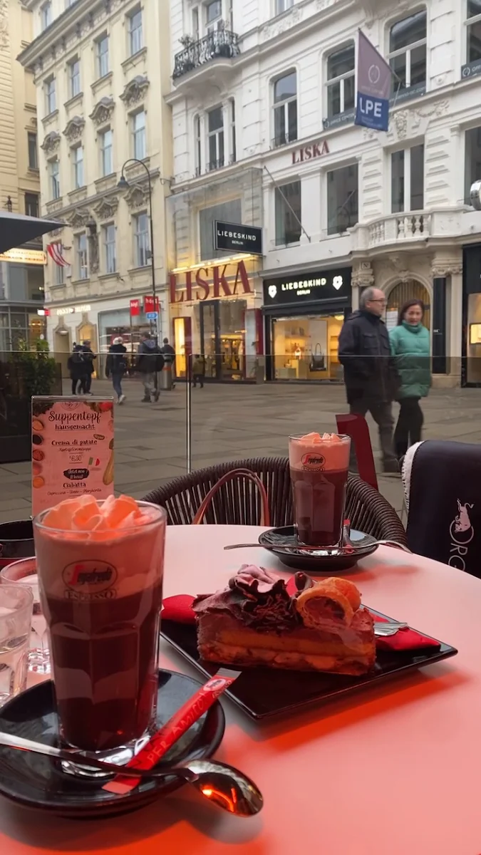 Essen und Trinken photo 2
