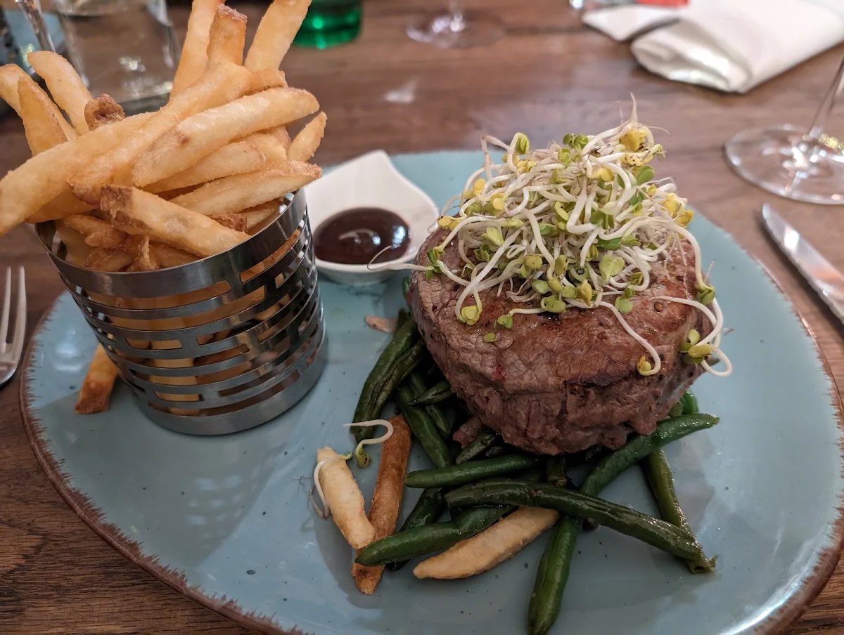 Essen und Trinken photo 1
